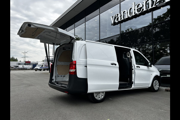 Mercedes-Benz Vito 110 CDI L2 Lang RWD // Airco // Achterklep // 12 mnd Garantie // 2000kg // Bank // Radio // CV // Betimmering // Wieldoppen