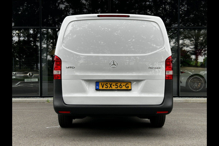 Mercedes-Benz Vito 110 CDI L2 Lang RWD // Airco // Achterklep // 12 mnd Garantie // 2000kg // Bank // Radio // CV // Betimmering // Wieldoppen