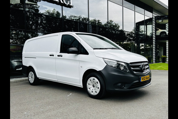 Mercedes-Benz Vito 110 CDI L2 Lang RWD // Airco // Achterklep // 12 mnd Garantie // 2000kg // Bank // Radio // CV // Betimmering // Wieldoppen