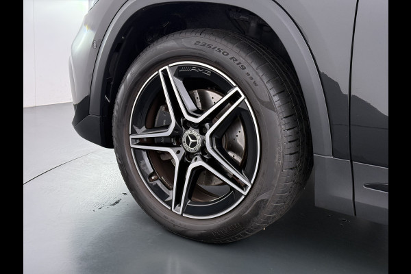 Mercedes-Benz GLA 250e AMG // Memory Stoelen // Distronic // Panoramadak // Rij Assistentiepakket // MultiBeam LED // Carplay // Nightpakket