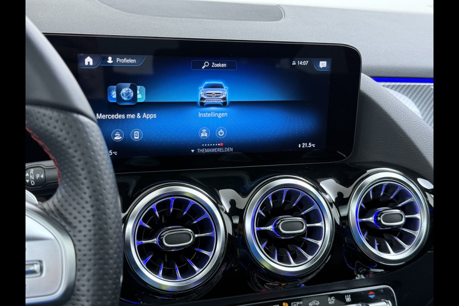 Mercedes-Benz GLA 250e AMG // Memory Stoelen // Distronic // Panoramadak // Rij Assistentiepakket // MultiBeam LED // Carplay // Nightpakket
