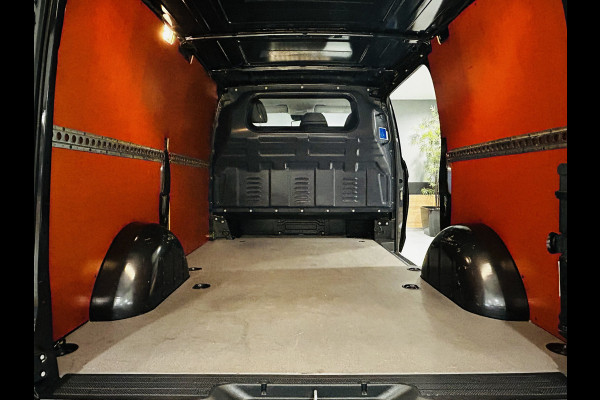 Mercedes-Benz Vito 110 CDI Lang // Airco // Navigatie// // Achterklep // Bumpers in kleur // Groot Scherm // Betimmering