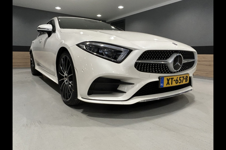 Mercedes-Benz CLS-Klasse 450 4Matic AMG // Burmester // 360 Camera // Sunroof // Trekhaak // 20 inch // Designo White // Distronic