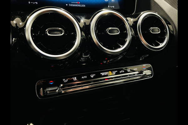 Mercedes-Benz B-Klasse 180 AMG // Trekhaak // Camera // Elek. Achterklep // Carplay // LED Koplampen // Navigatie