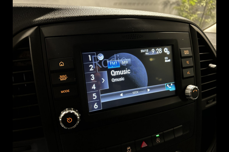 Mercedes-Benz Vito TOURER 116CDI Automaat L3 Dubbele Cabine // Trekhaak // Airco // Camera // Navigatie //
