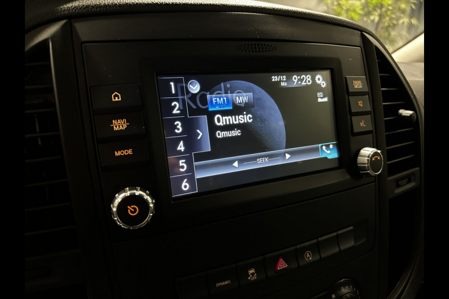 Mercedes-Benz Vito TOURER 116CDI Automaat L3 Dubbele Cabine // Trekhaak // Airco // Camera // Navigatie //