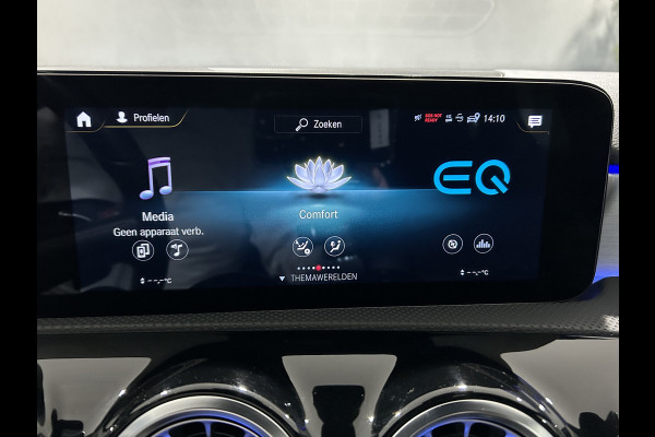 Mercedes-Benz A-Klasse 250e AMG// Panoramadak // Memory // MultiBeam LED // Keyless // Magno Grijs // Augmented