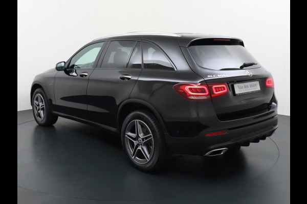 Mercedes-Benz GLC 300e AMG 4Matic // Panoramadak // Burmester // 360 Camera // Keyless // Carbon // Sfeerverlichting // Carplay