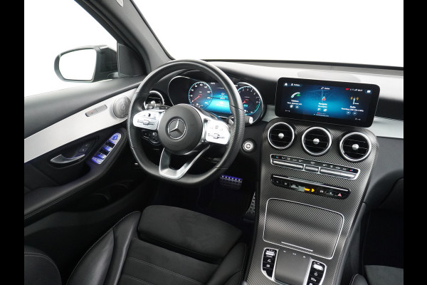 Mercedes-Benz GLC 300e AMG 4Matic // Panoramadak // Burmester // 360 Camera // Keyless // Carbon // Sfeerverlichting // Carplay