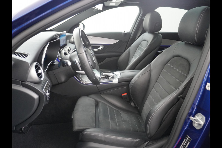 Mercedes-Benz C-Klasse 180 AMG 180 AMG // Panoramadak // MultiBeam LED // Nightpakket // Digitaal Dashbord // Carplay // Sfeerverlichting