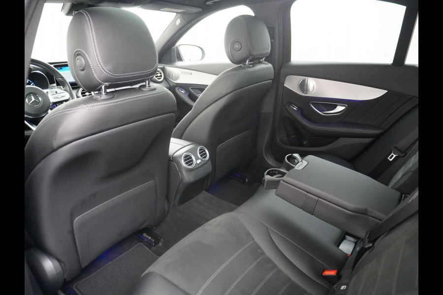 Mercedes-Benz C-Klasse 180 AMG 180 AMG // Panoramadak // MultiBeam LED // Nightpakket // Digitaal Dashbord // Carplay // Sfeerverlichting