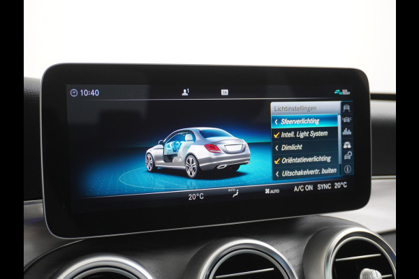 Mercedes-Benz C-Klasse 180 AMG 180 AMG // Panoramadak // MultiBeam LED // Nightpakket // Digitaal Dashbord // Carplay // Sfeerverlichting