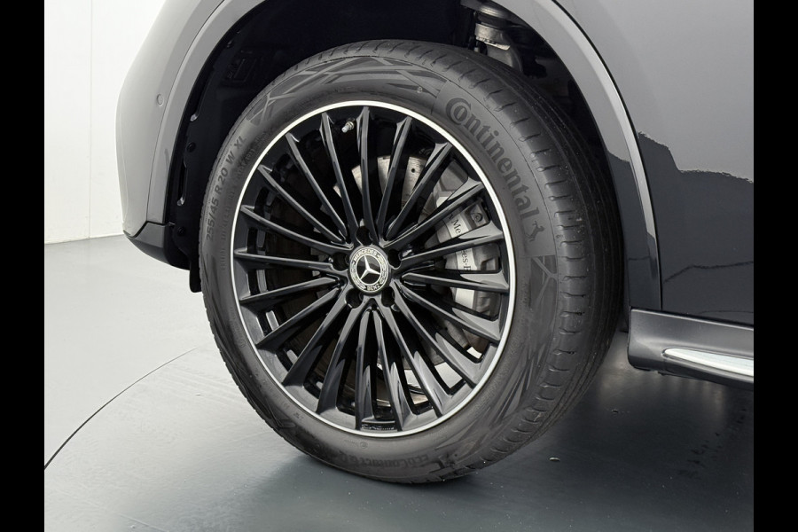 Mercedes-Benz GLC 300e AMG 4Matic // Burmester // Trekhaak // Panoramadak // Distronic // Rijassistentie pakket // Leder // Memory // 360 Camera /