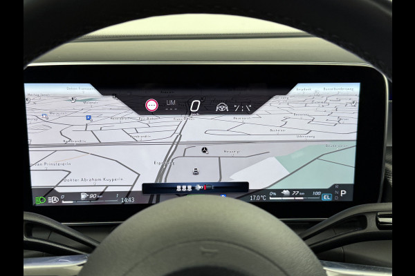 Mercedes-Benz GLC 300e AMG 4Matic // Burmester // Trekhaak // Panoramadak // Distronic // Rijassistentie pakket // Leder // Memory // 360 Camera /