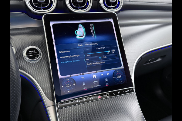 Mercedes-Benz GLC 300e AMG 4Matic // Burmester // Trekhaak // Panoramadak // Distronic // Rijassistentie pakket // Leder // Memory // 360 Camera /