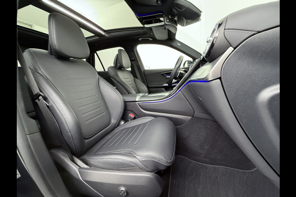 Mercedes-Benz GLC 300e AMG 4Matic // Burmester // Trekhaak // Panoramadak // Distronic // Rijassistentie pakket // Leder // Memory // 360 Camera /