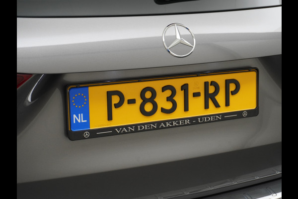 Mercedes-Benz GLA 250e Luxury // Trekhaak // Carplay // WideScreen // Navigatie // LED Koplampen // Cruise Control