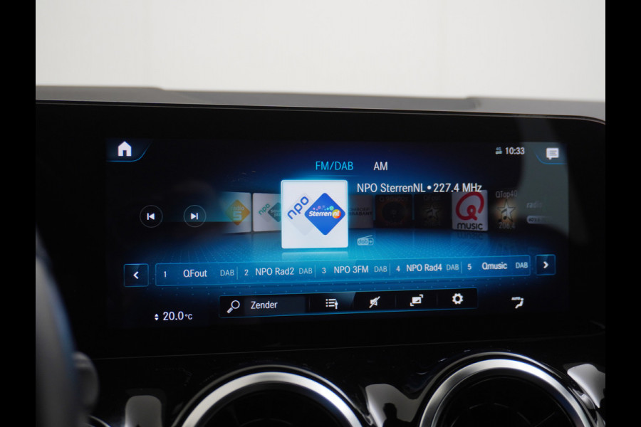 Mercedes-Benz GLA 250e Luxury // Trekhaak // Carplay // WideScreen // Navigatie // LED Koplampen // Cruise Control