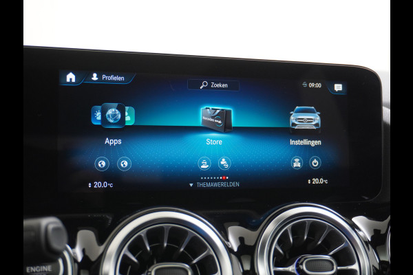 Mercedes-Benz GLA 250 e AMG // Panoramadak // 20" AMG Velgen // Nightpakket // Sfeerverlichting // Camera //