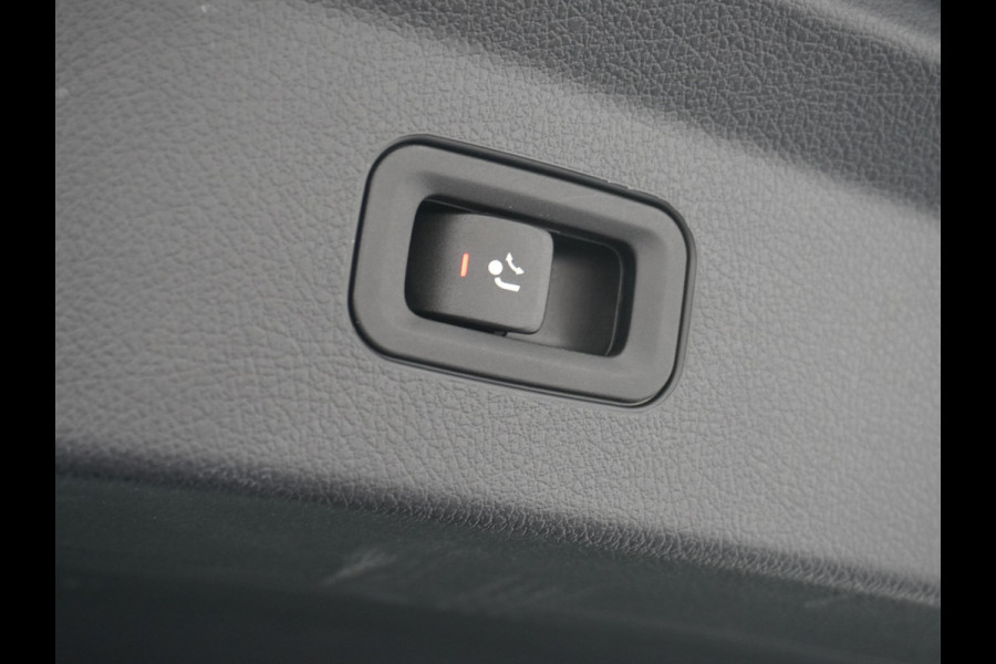 Mercedes-Benz GLE Coupé 350e AMG // Luchtvering // Massage Stoelen // Panoramadak // Trekhaak 3500kg // Headup // Nappa Leer // Stoelkoeling // Bu