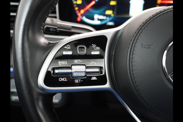 Mercedes-Benz GLE Coupé 350e AMG // Luchtvering // Massage Stoelen // Panoramadak // Trekhaak 3500kg // Headup // Nappa Leer // Stoelkoeling // Bu