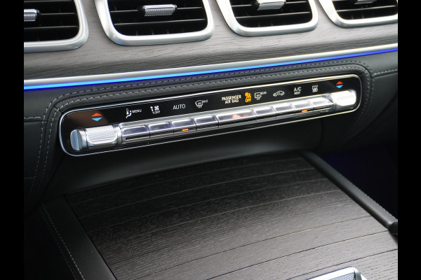 Mercedes-Benz GLE Coupé 350e AMG // Luchtvering // Massage Stoelen // Panoramadak // Trekhaak 3500kg // Headup // Nappa Leer // Stoelkoeling // Bu