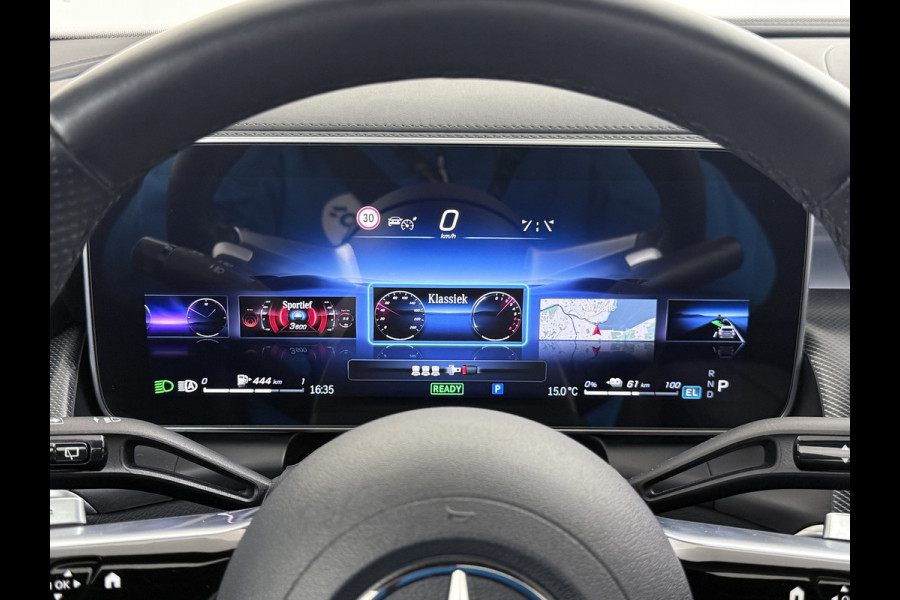 Mercedes-Benz GLC 300e AMG 4Matic // Trekhaak // Massage // Burmester 3D // Multi Contour Stoelen // 360 // Distronic // Panoramadak // AirBalance