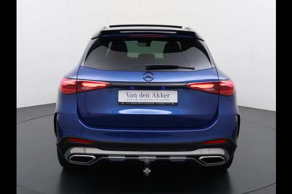 Mercedes-Benz GLC 300e AMG 4Matic // Trekhaak // Massage // Burmester 3D // Multi Contour Stoelen // 360 // Distronic // Panoramadak // AirBalance