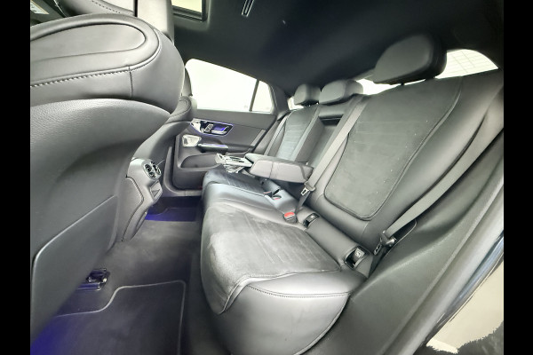 Mercedes-Benz GLC 300e AMG Coupé 4Matic // Trekhaak // Panoramadak // Headup Display // Burmester 3D // 360 Camera // Night pakket // Memory // Sf