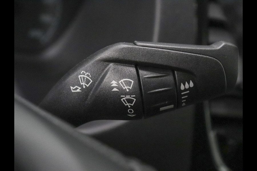 Ford Transit 310 2.0 TDCI L2H2 Trend Automaat Airco Bluetooth Camera Cruise Control Navi