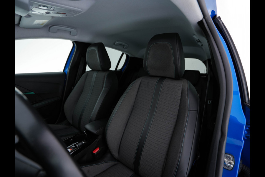 Peugeot e-208 EV Allure 50 kWh {SOH-91%} Aut *FULL-LED | DIGI-COCKPIT | BLINDSPOT | CAMERA | NAVI-FULLMAP | LANE-ASSIST | KEYLESS | DAB | CCS-FASTLOADER | TOP-VIEW | AMBIENT-LIGHT | PRIVACY-GLASS | 17"ALU*