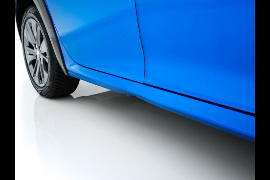 Peugeot e-208 EV Allure 50 kWh {SOH-91%} Aut *FULL-LED | DIGI-COCKPIT | BLINDSPOT | CAMERA | NAVI-FULLMAP | LANE-ASSIST | KEYLESS | DAB | CCS-FASTLOADER | TOP-VIEW | AMBIENT-LIGHT | PRIVACY-GLASS | 17"ALU*