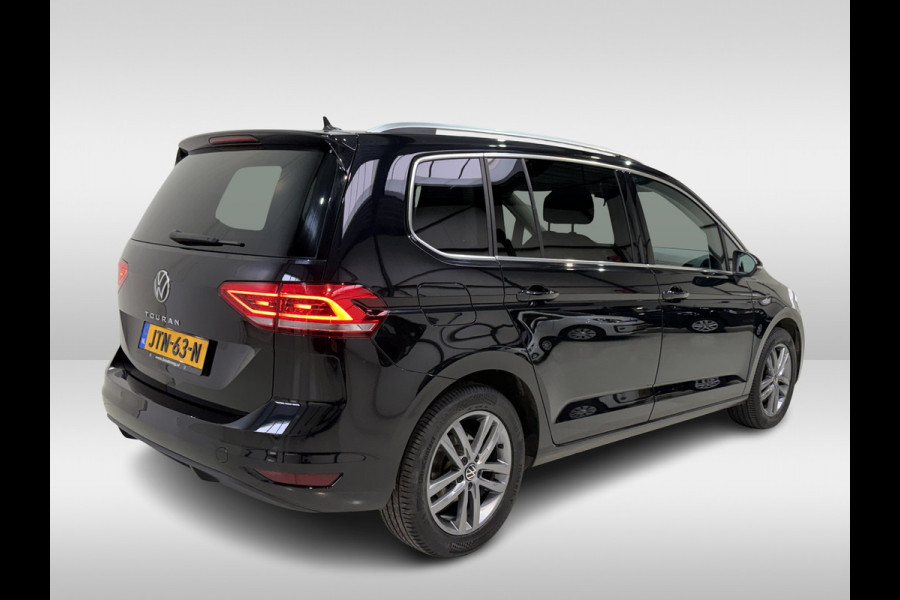 Volkswagen Touran 7p 1.5 TSI 150pk DSG Highline | ACC | Full Led