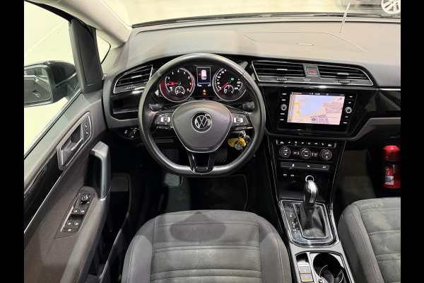 Volkswagen Touran 7p 1.5 TSI 150pk DSG Highline | ACC | Full Led