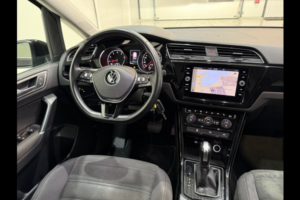 Volkswagen Touran 7p 1.5 TSI 150pk DSG Highline | ACC | Full Led