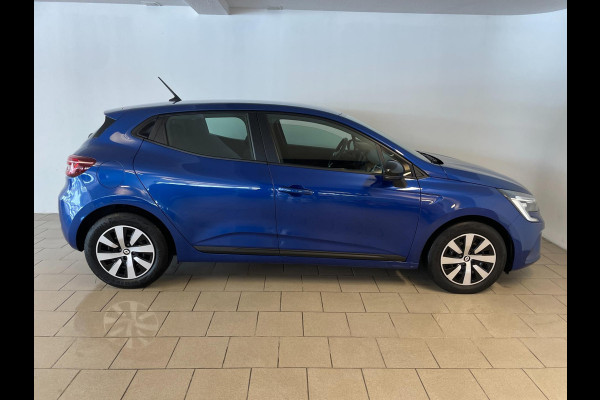 Renault Clio 1.0 TCe 90 Equilibre AIRCO NAVI CRUISE APPLE CARPLAY ELEK RAMEN CENT VERG METALLIC LAK ZEER NETTE AUTO