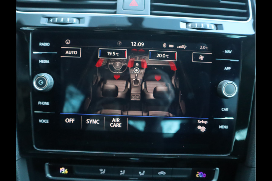 Volkswagen Golf 1.5 TSI Highline R-Line // Dealeronderhouden