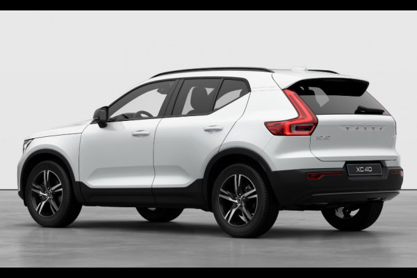 Volvo XC40 B4 211PK Automaat Plus Dark / Adaptive cruise control / Elektrische stoelen / Harman Kardon audio / Pilot assist / BLIS / Stoel en stuur verwarming / Elektrische achterklep / Parkeersensoren met camera / Google infotainment