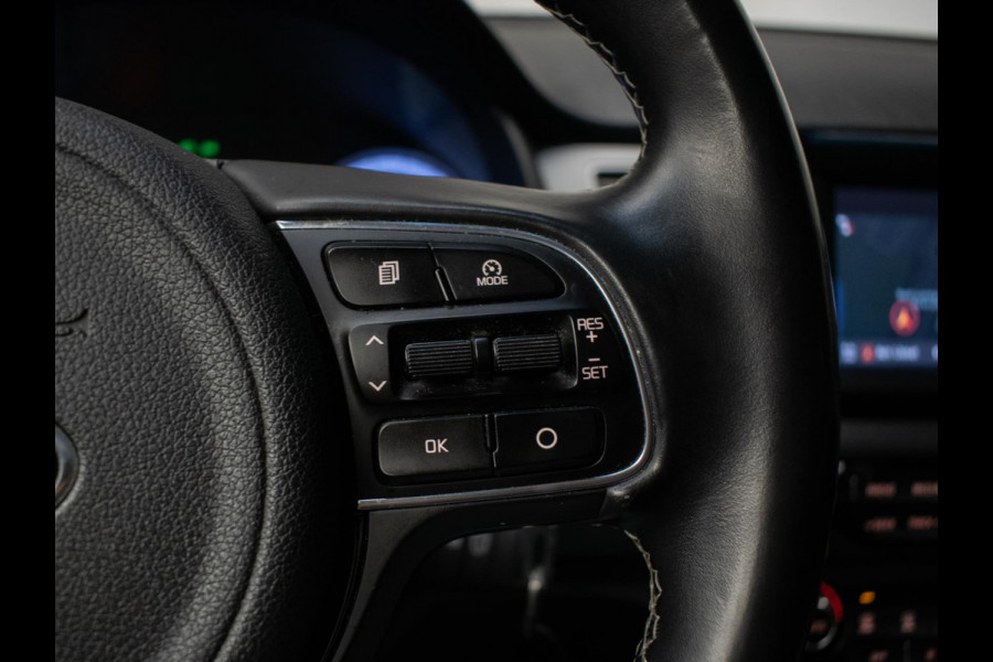 Kia Niro 1.6 GDi Hybrid DynamicLine Sport (NAVI,CAMERA,CRUISE,LANE ASSIST,LEDER,LED,SPORTSTOELEN,LM VELGEN,NETTE STAAT)