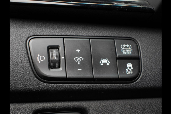 Kia Niro 1.6 GDi Hybrid DynamicLine Sport (NAVI,CAMERA,CRUISE,LANE ASSIST,LEDER,LED,SPORTSTOELEN,LM VELGEN,NETTE STAAT)