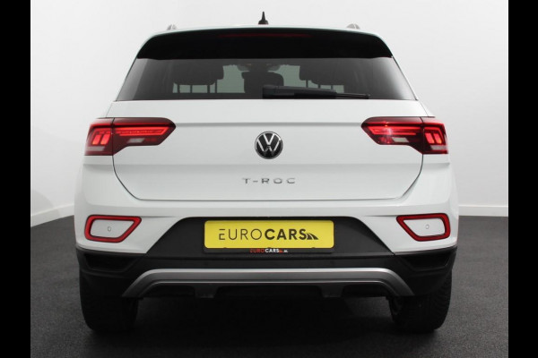 Volkswagen T-Roc 1.5 TSI 150pk DSG Life | Navigatie | Apple Carplay/Android Auto | Adaptive Cruise Control | Trekhaak | Parkeersensoren | Stoelverwarming | Ledverlichting | Getinte ramen | Climate Control |