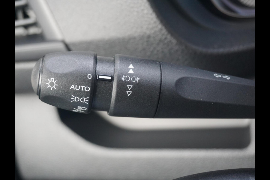 Opel Vivaro Electric L3 75 kWh | tot 8 jaar garantie | navigatie incl. Apple Carplay | airco | parkeersensoren | e-Call pakket | 3-zitplaatsen | rijklaarprijs