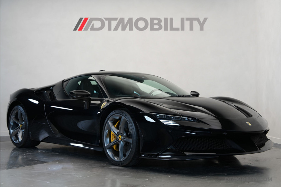 Ferrari SF90 Stradale 4.0 V8 | Assetto Fiorano | Daytona Racing seats |