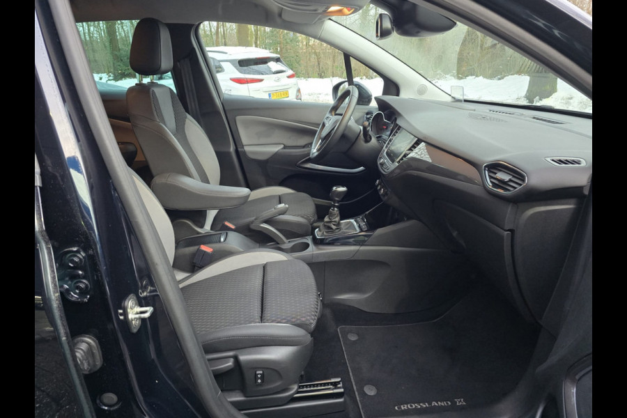 Opel Crossland X 1.2 Turbo Innovation | 1E EIGENAAR | 12MND GARANTIE | STOEL-STUURVERWARMING | NAVI | CAMERA