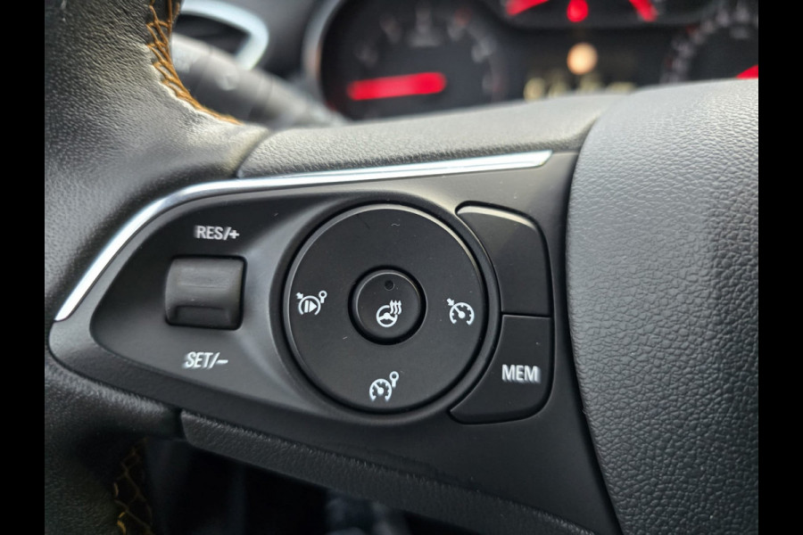 Opel Crossland X 1.2 Turbo Innovation | 1E EIGENAAR | 12MND GARANTIE | STOEL-STUURVERWARMING | NAVI | CAMERA