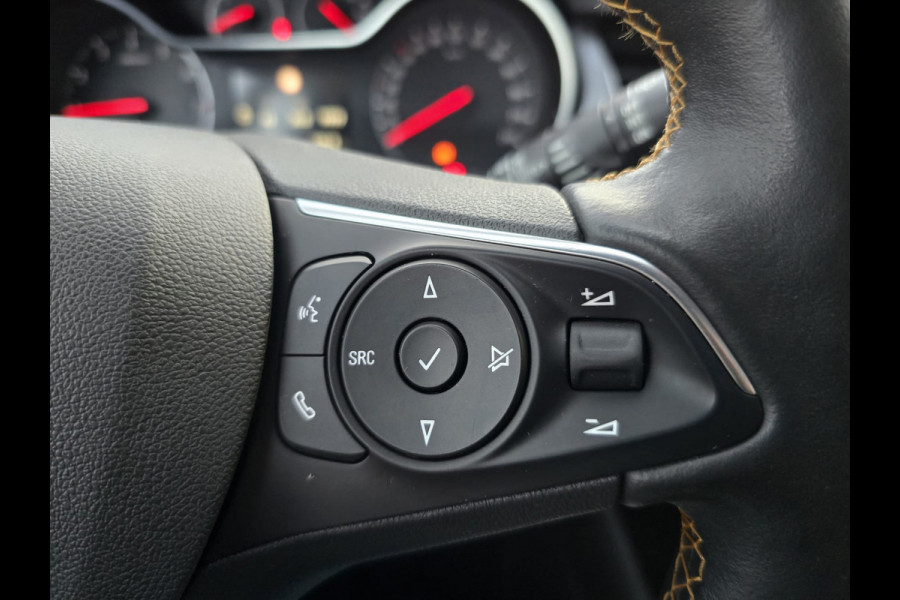 Opel Crossland X 1.2 Turbo Innovation | 1E EIGENAAR | 12MND GARANTIE | STOEL-STUURVERWARMING | NAVI | CAMERA