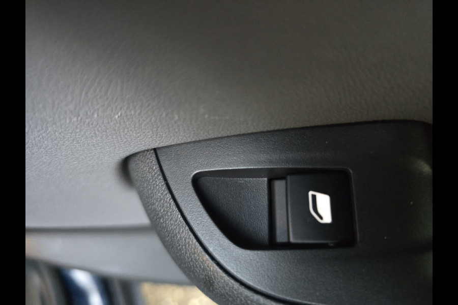 Opel Crossland X 1.2 Turbo Innovation | 1E EIGENAAR | 12MND GARANTIE | STOEL-STUURVERWARMING | NAVI | CAMERA