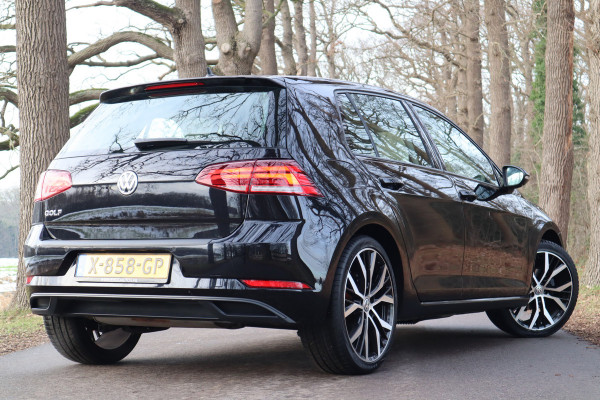 Volkswagen Golf 1.0 TSI Comfortline Business | Camera | Carplay | ACC |