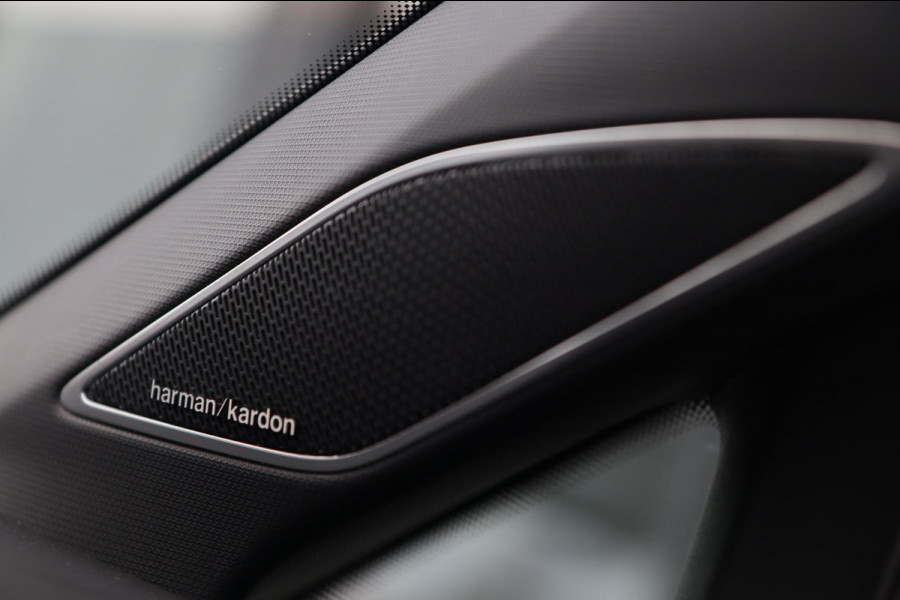 Volkswagen Golf 2.0 TSI GTI Clubsport / PANO / HK / MEMORY / KEYLESS / HUD / IQ / ACC