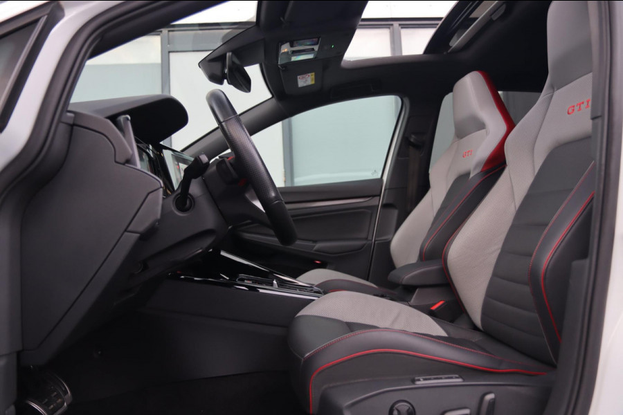 Volkswagen Golf 2.0 TSI GTI Clubsport / PANO / HK / MEMORY / KEYLESS / HUD / IQ / ACC